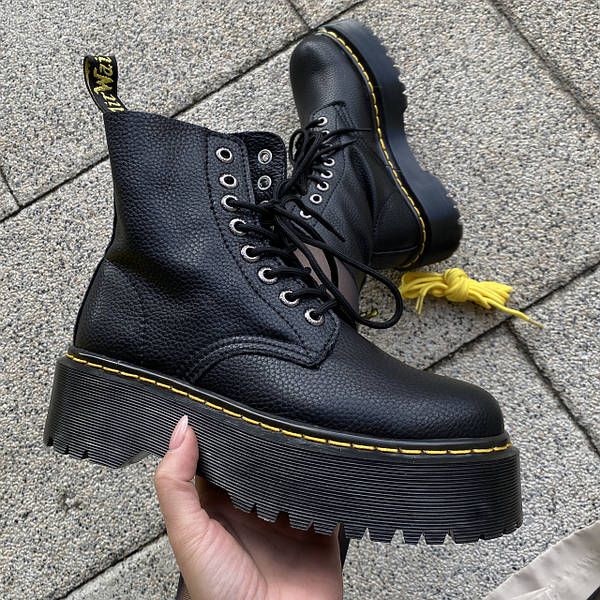 Dr. Martens Dr. Martens Jadon Black 40 sale