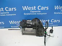 Компресор пневмопідвіски 2.7D Land Rover Discovery з 2004 по2009