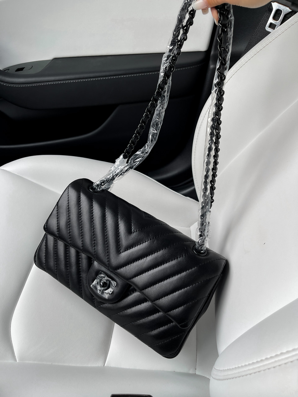 Жіноча брендова сумка Шанель / стильна жіноча сумочка на ремені, фото 1