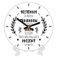 Настінний годинник круглий «Present» дерев'яний з принтом 18 см