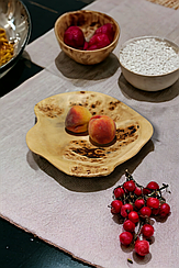 Миска конфетниця фруктовниця з масива тополя