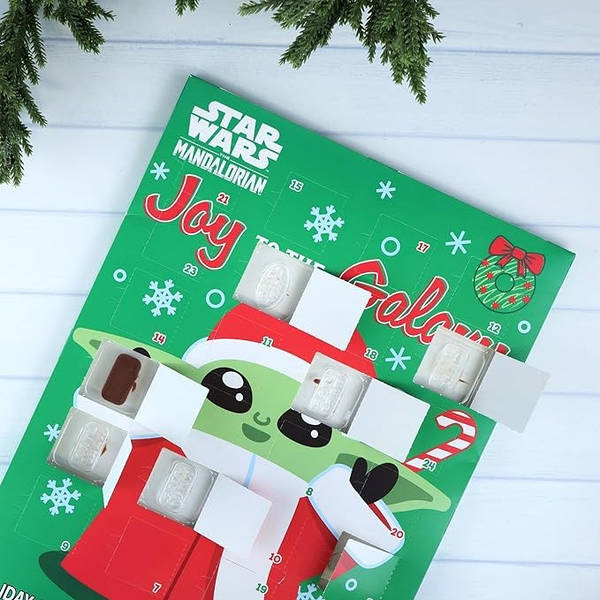 Star Wars Mandalorian Christmas Advent Calendar with Chocolate 50 g Sweet Flavor 1988096666