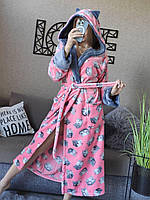Халат махровый женский Длинный с капюшоном мягкий теплый пушистый домашний розовый с котиками