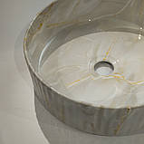 Раковина накладна, кругла 36 см Glamour, ребриста мармуровий ефект сірий\беж CE-63-703, фото 3
