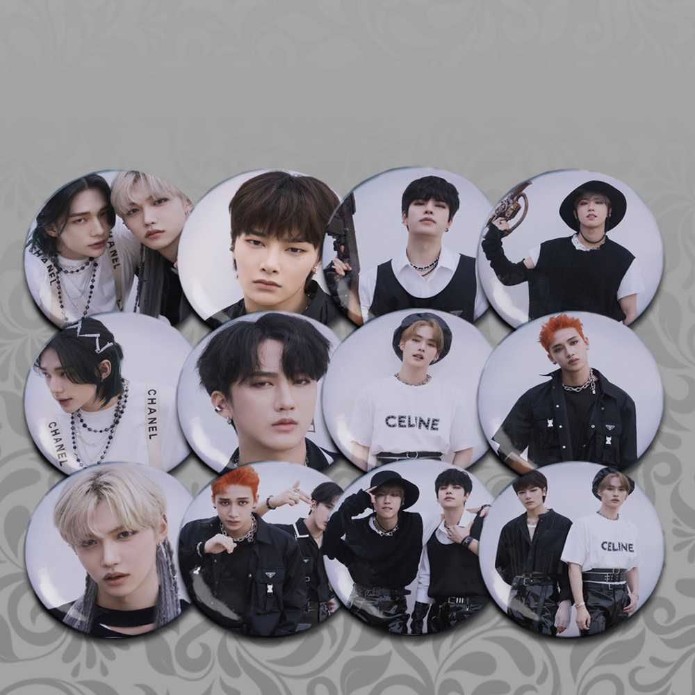 Набір значків 56 мм Stray kids 12 штук 05