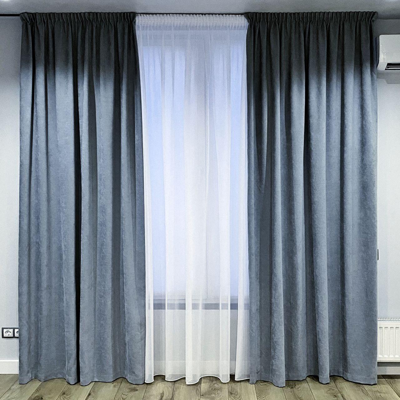 Комплект штори на тасьмі 2 шт 300х250 мікровелюр Сіро-синій, тюль вуаль 400х250 Білий, фото 1