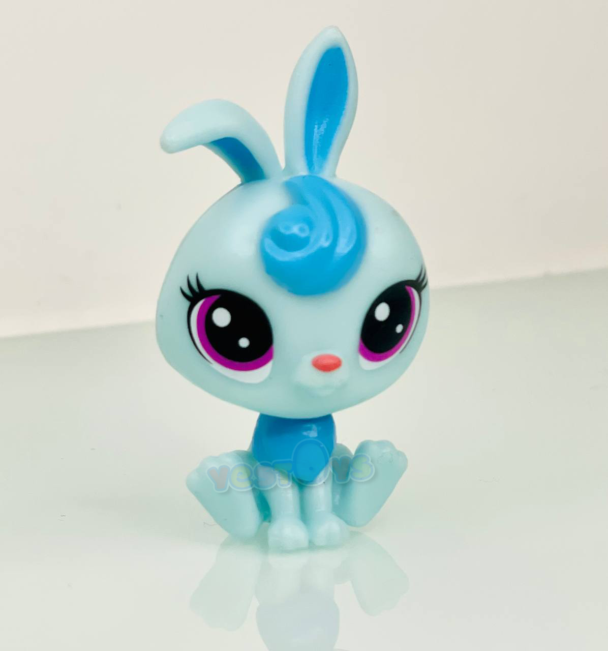 Littlest Pet Shop BUNNY - Фігурка Літл Пет Шоп Зайчик білий і блакитний Маленький зоомагазин Hasbro 2201456, фото 1