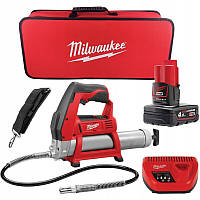 Шприц для смазки Milwaukee M12 GG-401В (4933441675)