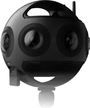 Екшн-камера Insta360 Титан