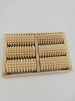 Дерев'яний масажер для ніг