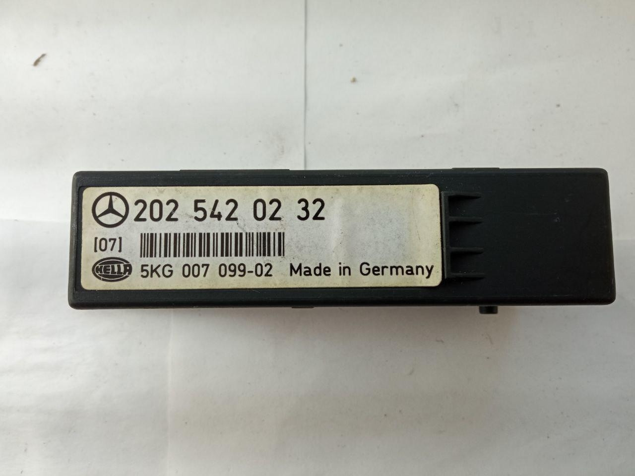 Електронний блок керування Mercedes MB C180 2025420232 / 5KG 007 099-02