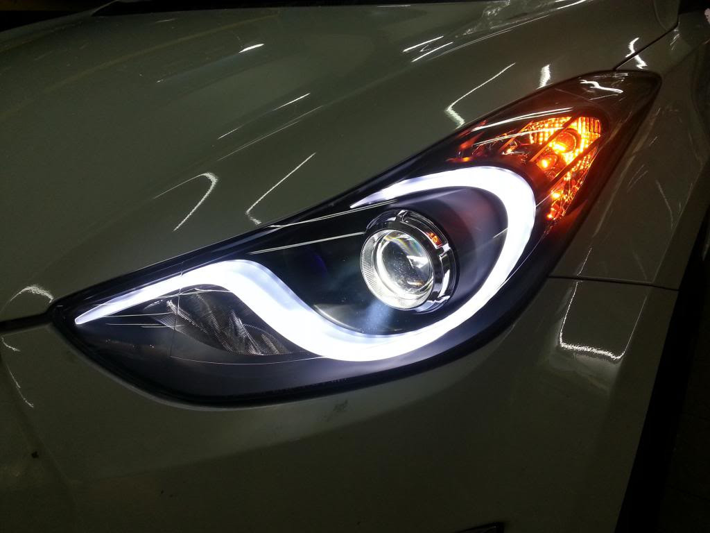 Hyundai Elantra MD передні фари Led тюнінг оптика (під ксенон)