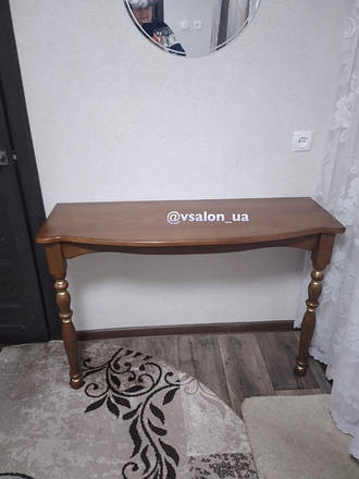 Консольний столик у коридор