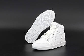Зимові Жіночі Кросівки Nike Air Jordan 1 Winter White (Хутро) 37