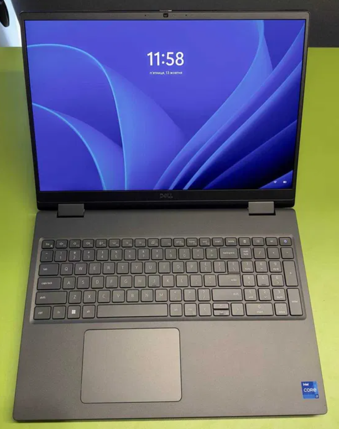 Б/в Ігровий ноутбук Dell Precision 7670 16" 1920x1200| Core i7-12850HX| 32 GB RAM| 512 GB SSD| RTX A1000 4GB