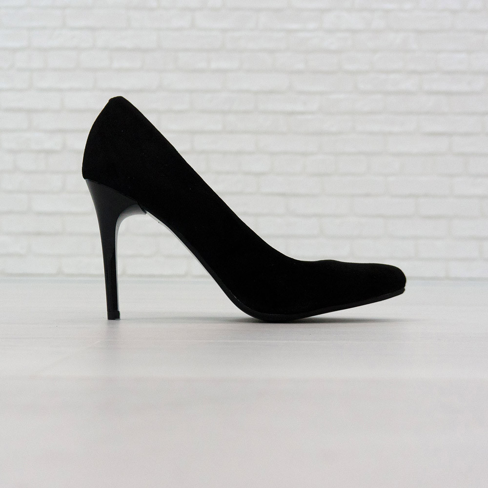 Елегантні туфлі човники 38 розмір з натуральної замші Woman's heel чорні на каблуці