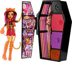 Лялька Monster High Toralei Stripe Skulltimate Secrets Neon Frights Торалей з шафою (HNF80)