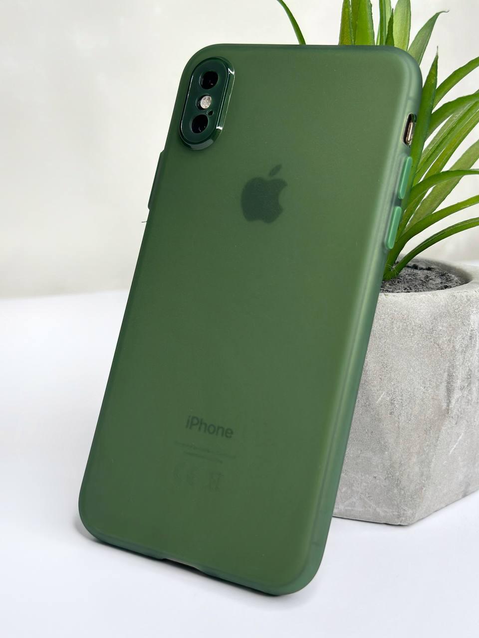 Ультратонкий матовий чохол для iPhone XS зелений напівпрозорий