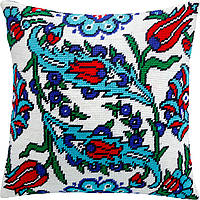 Набор для вышивки подушки крестом Турецкие тюльпаны Страмин с пряжей Zweigart полукрест 40х40 см