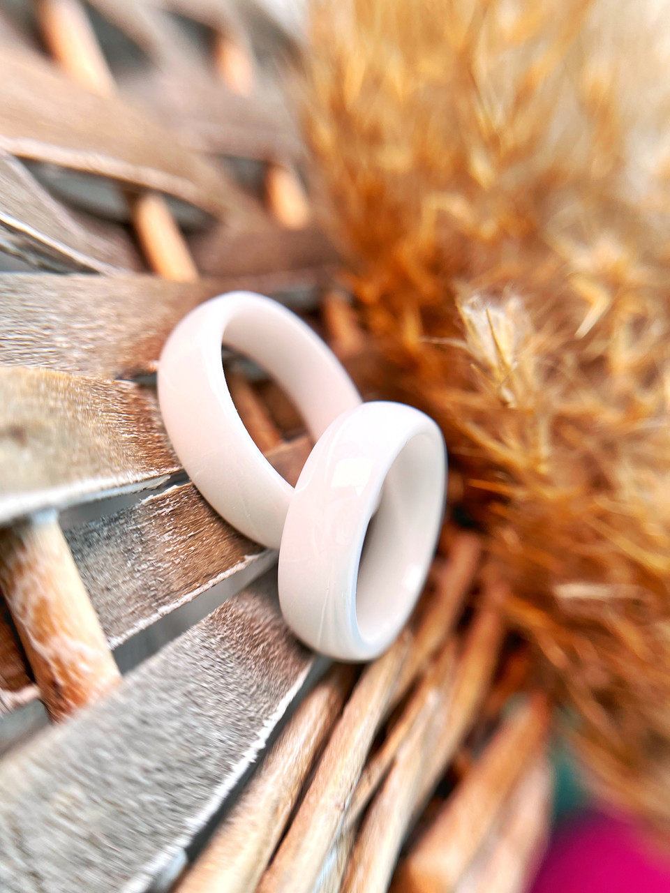 Купить Парные обручальные кольца из керамики без вставок белое, цена ...