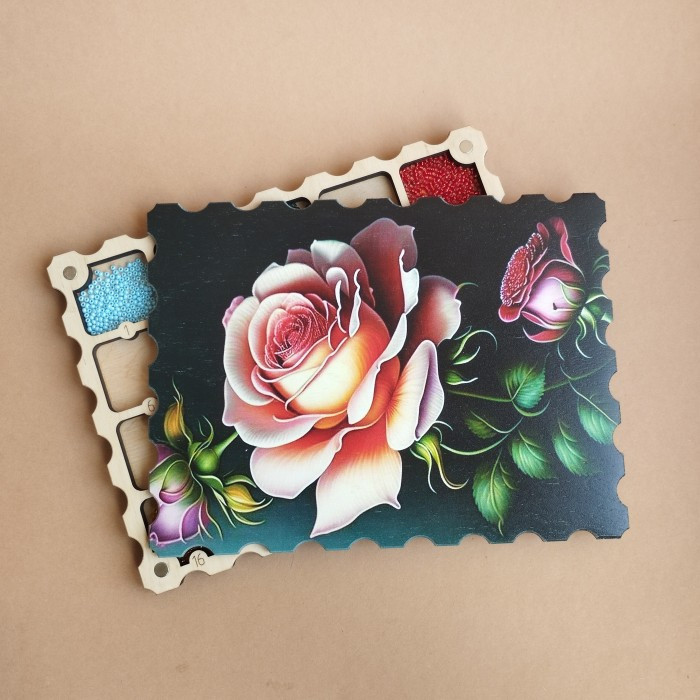 Дерев'яний органайзер для бісеру з кришкою на 20 комірок з кольоровим друком (060038), фото 1