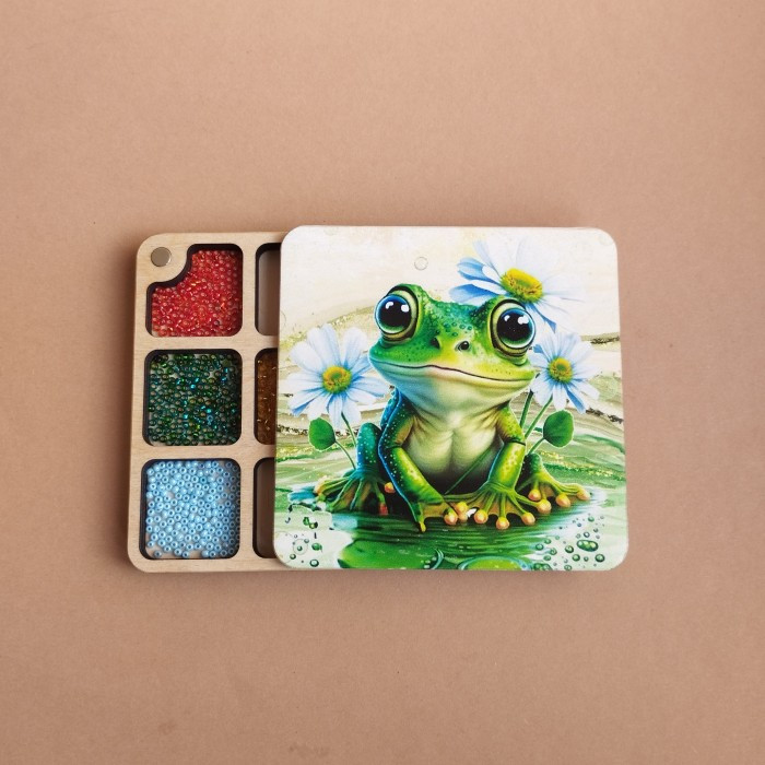 Квадратний міні органайзер для бісеру Коробушка з кольоровим друком (060095), фото 1