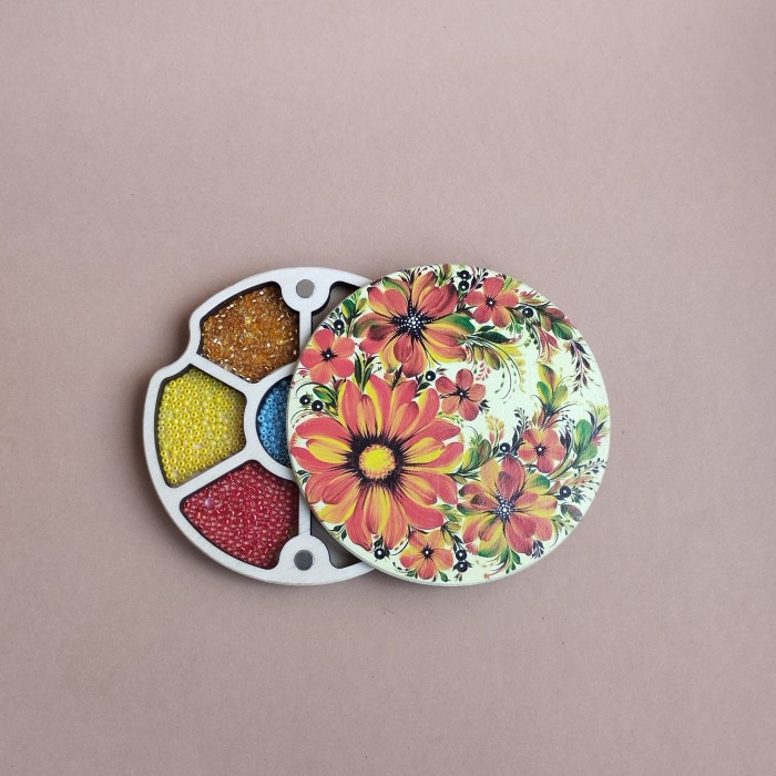 Круглий міні органайзер для бісеру Коробушка з кольоровим друком (060013), фото 1