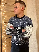 Новорічний светр джемпер з чоловічих оленями Джинс-білий без горла