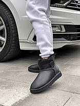 Зимові Жіночі Черевики UGG Classic Mini Bailey Button Leather Black / УГГ Класік Міні Бейлі Баттон Чорні, фото 3