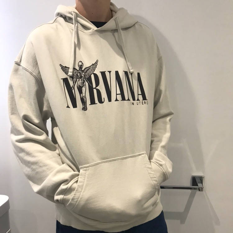 

Худи Nirvana толстовка бежевая, Черный
