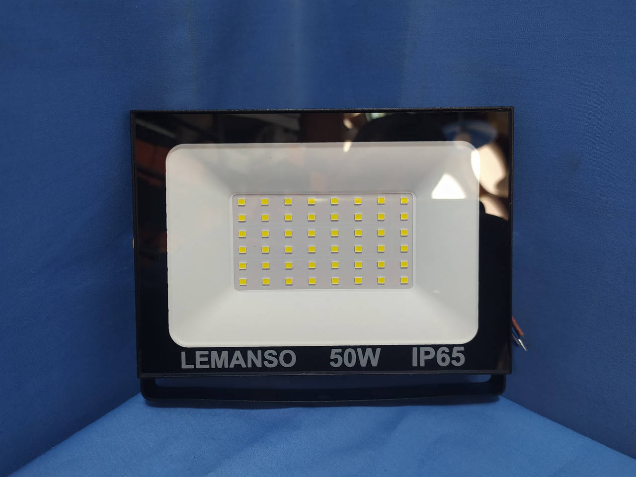 

Прожектор светодиодный 50 Вт Lemanso LMP73-50