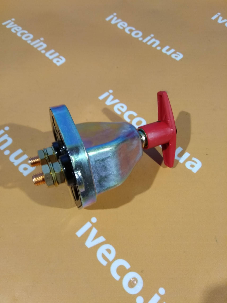 

Выключатель массы MB, MAN, 24V/12V 200A 37030010010