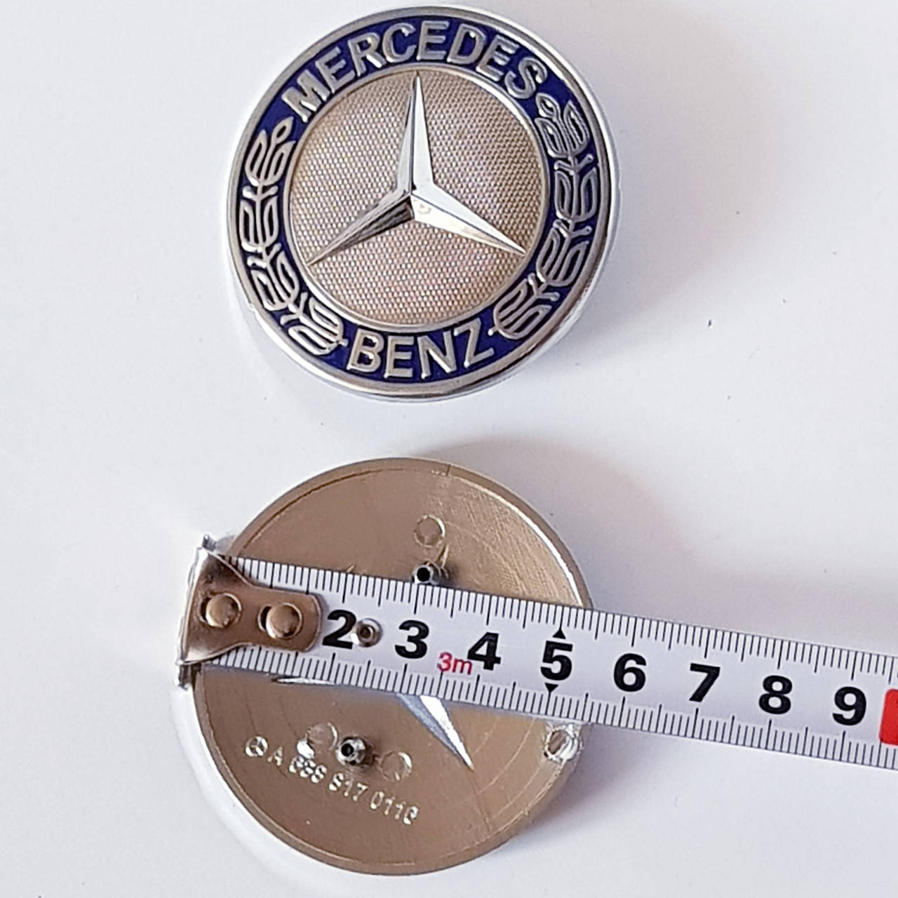 

Эмблема на капот Mercedes Vito/ Sprinter, диам. 56 мм. синяя