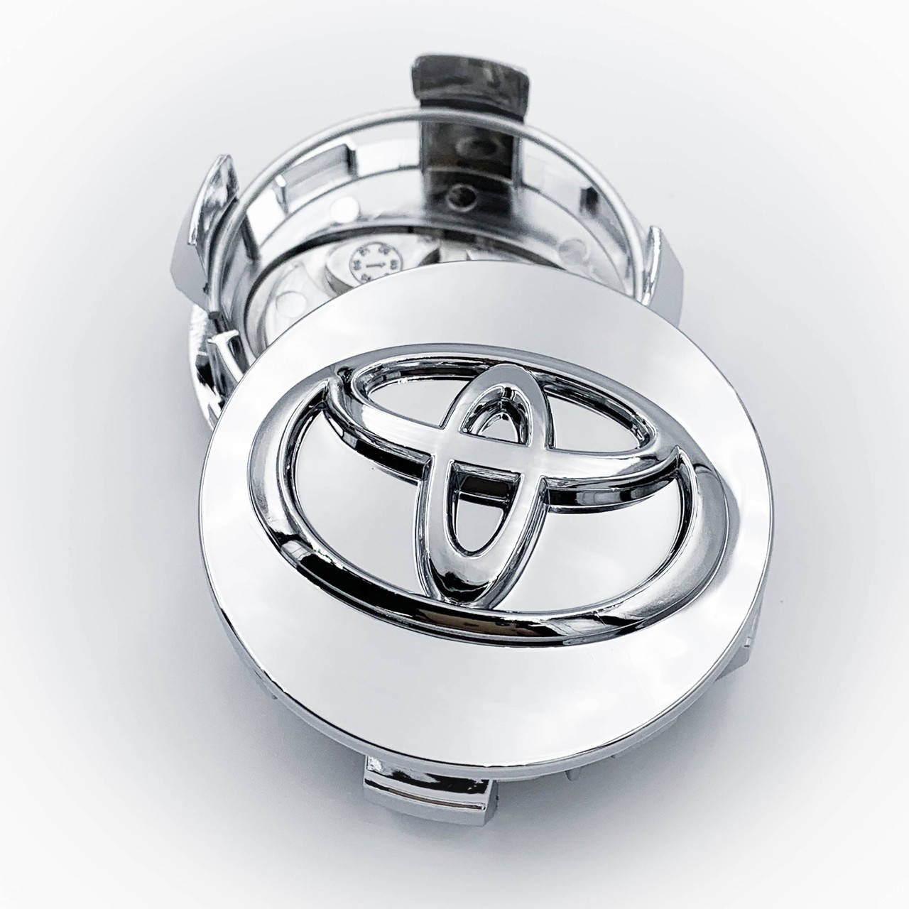 

Колпачки (заглушки) на литые диски Toyota Тойота, 62 мм Хром
