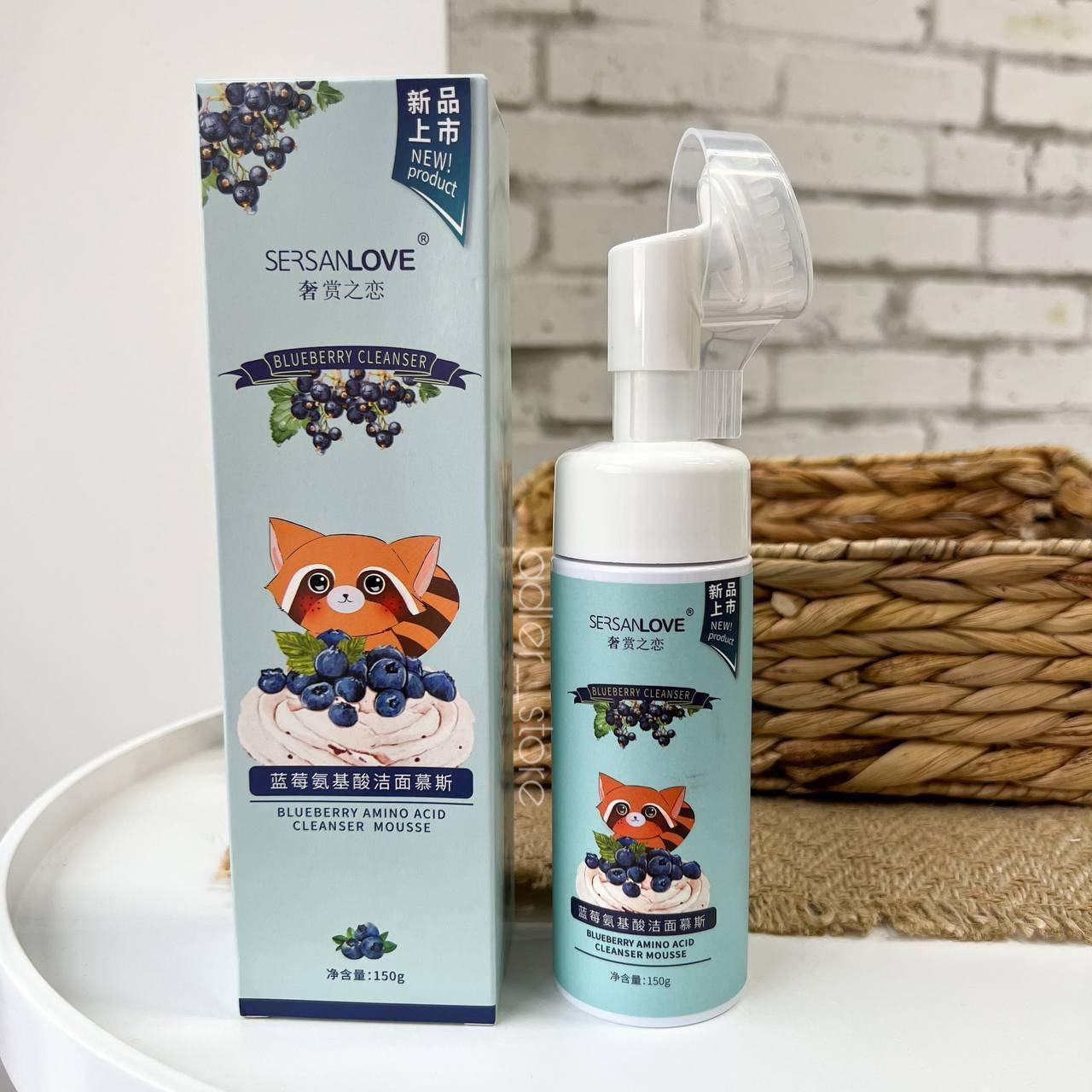 

Мусс - пенка со щеточкой для умывания с черникой Sersanlove Blueberry 150 мл