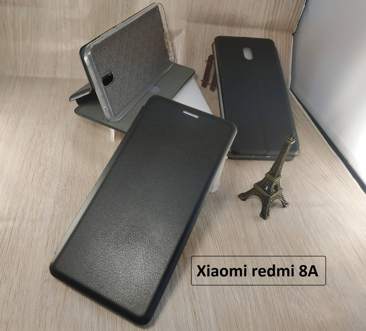 

Магнитная чехол-книжка для Xiaomi redmi 8A с визитницей - черная, Черный
