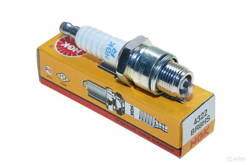

Свеча зажигания NGK 4322 / BR8HS