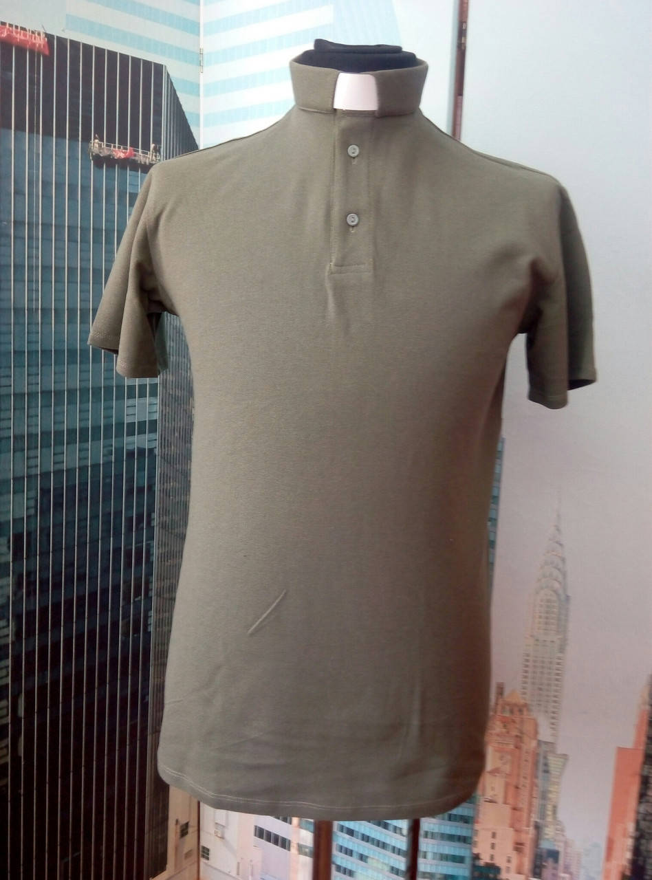 

Поло для священников цвета хаки с коротким рукавом