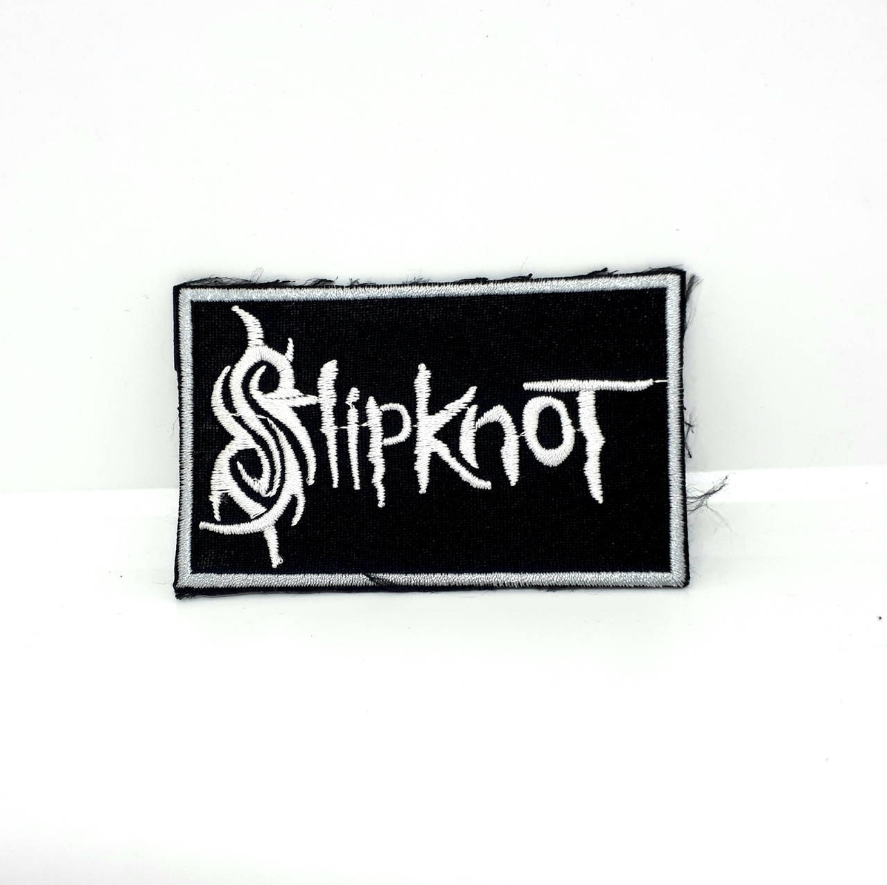 

Нашивка с вышивкой " Slipknot"