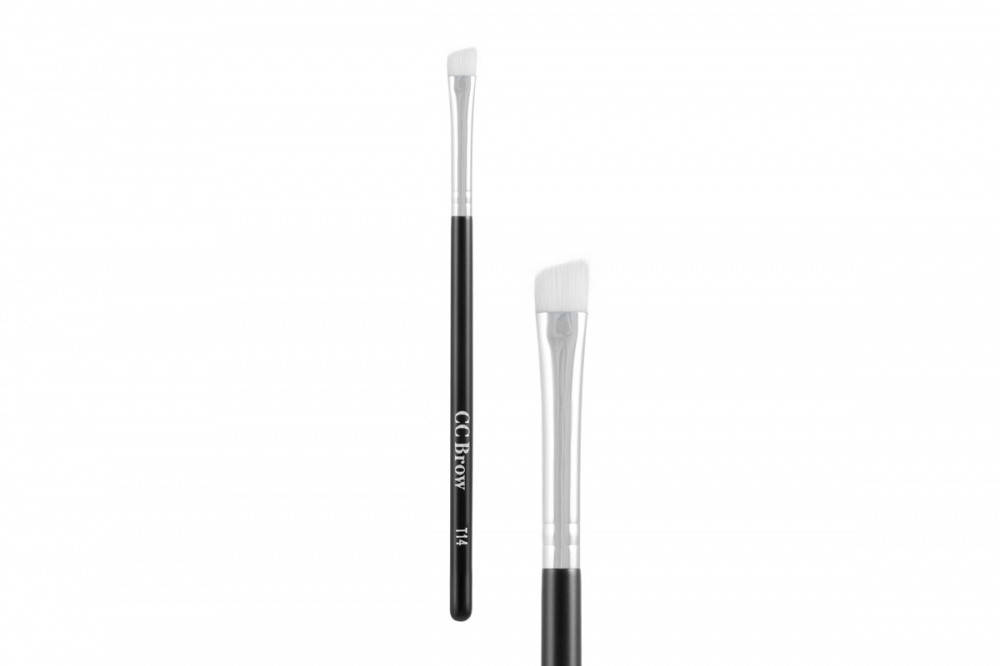 

CC Brow T14. Кисть для точного нанесения контурной пасты на брови, скошенная.
