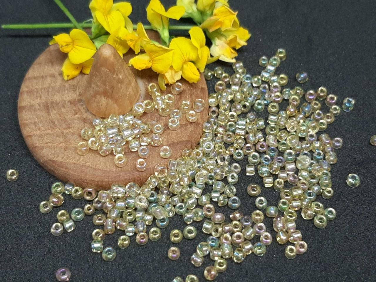 

Бисер мелкий №12 Бежевый бензиновый 450 грамм