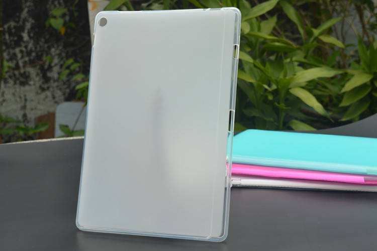 

Силиконовый чехол бампер для Asus ZenPad 10 Z300C Z300CG Z300CL 10.1 прозрачный TPU case