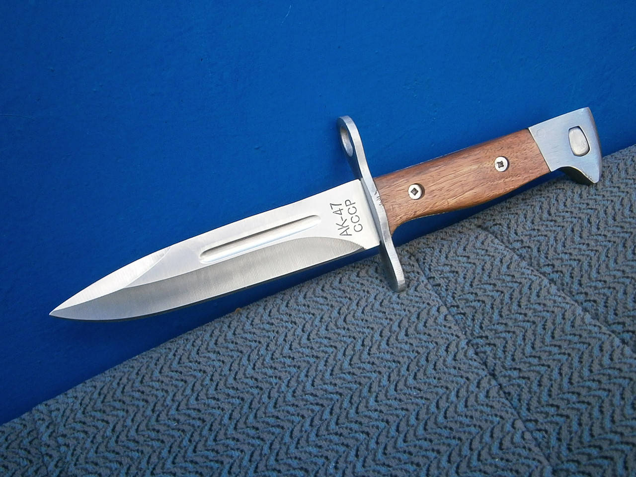 

Ніж "АК - 47 СССР", 26 см ( без чохла ).