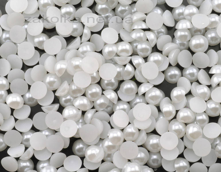 

Полубусины белые 8мм