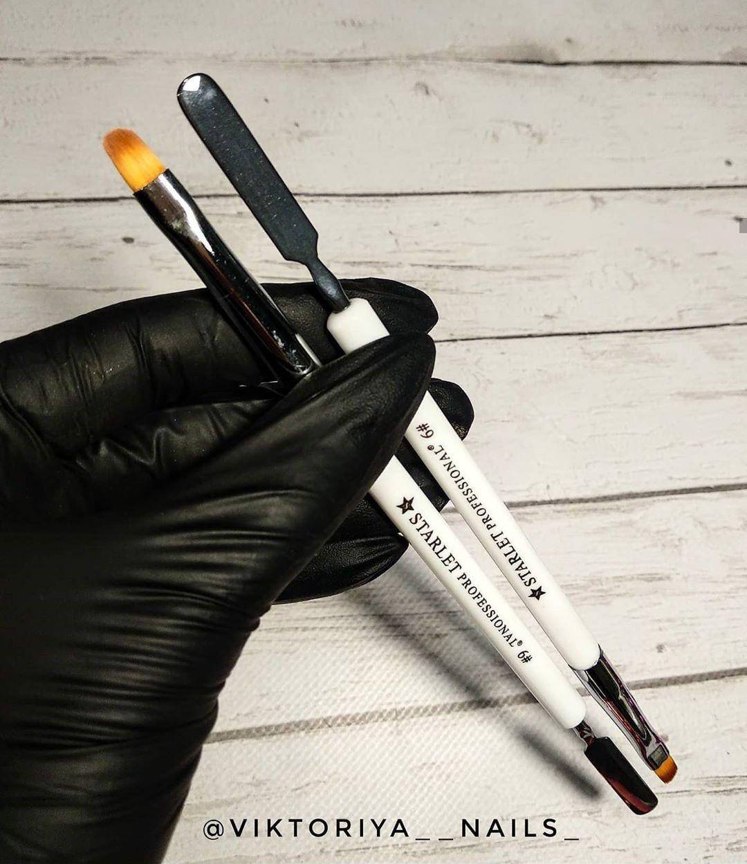 

Кисть для полигеля двусторонняя со шпателем Starlet, овальная №6