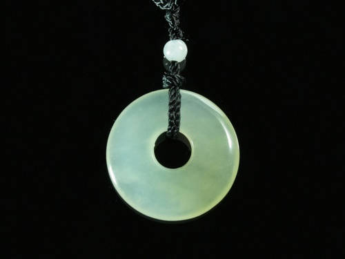 

Небесный круг / Амулет кулон Нефритовый 2x2 см