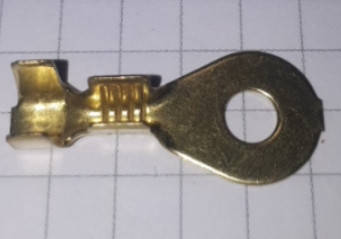 

Разьем провода ВАЗ ГАЗ ЗАЗ иномарки Под диаметр 4мм