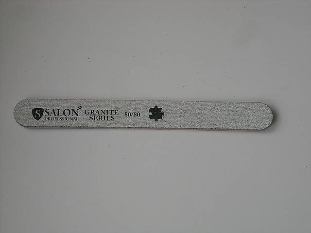 

Пилка Salon Professional для искусственных 80\80 GRANITE узкая