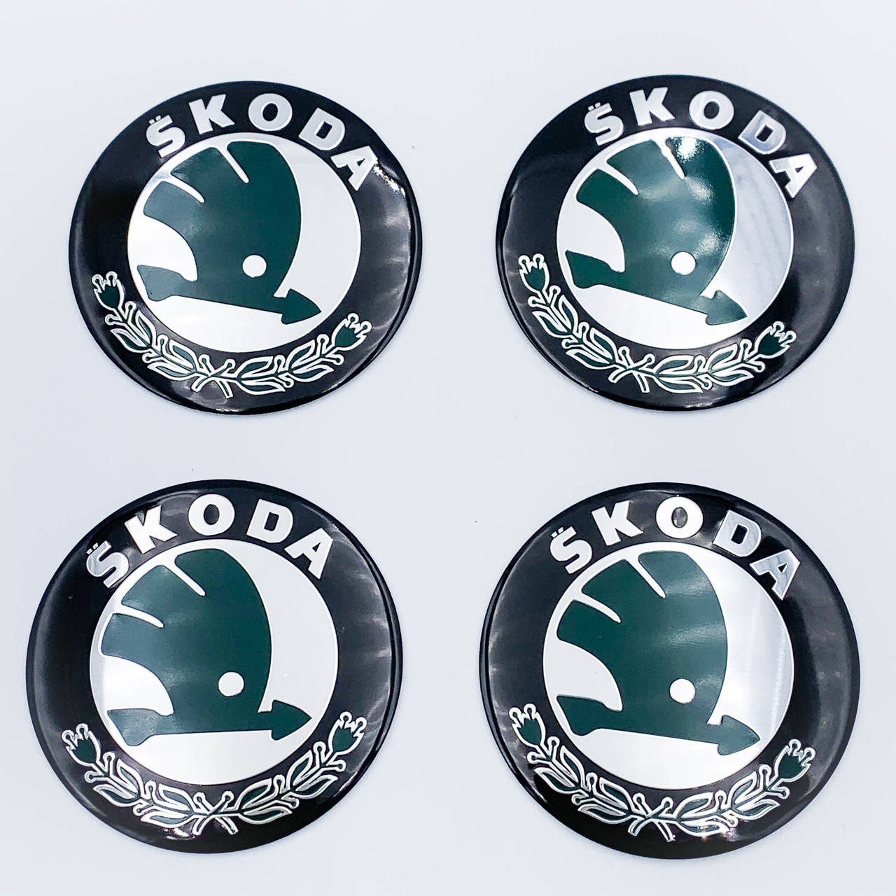 

Наклейки на колпачки заглушки в диски SKODA (Шкода) 56 мм Классик 4 шт, Черный