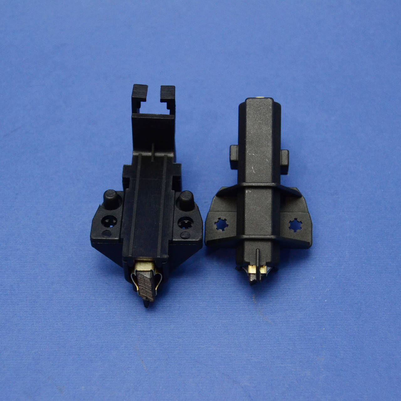 

Щетки угольные для стиральной машины Whirlpool 481931088529